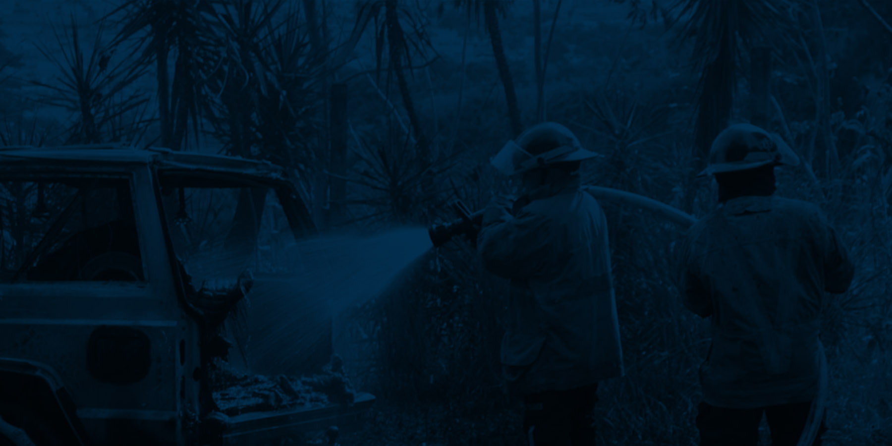 Vehículo se incendió en plena vía