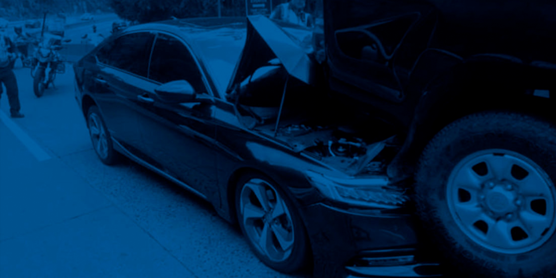 Colisión de vehículos debido a desperfectos mecánicos