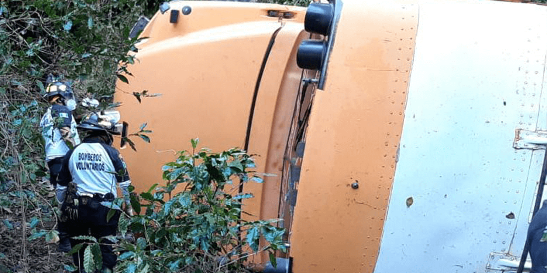 Vehículo de turismo se accidentó por desperfectos mecánicos