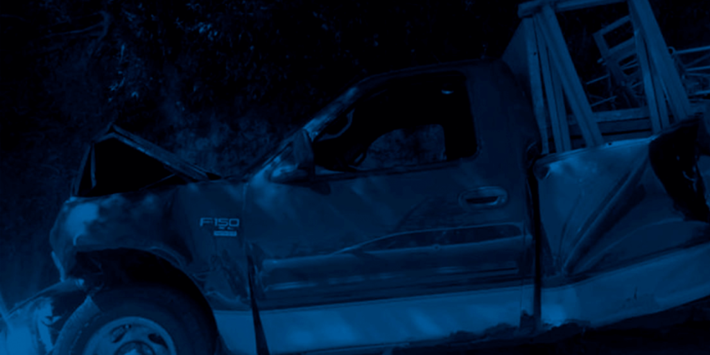 Un vehículo se queda sin frenos y causa múltiple accidente