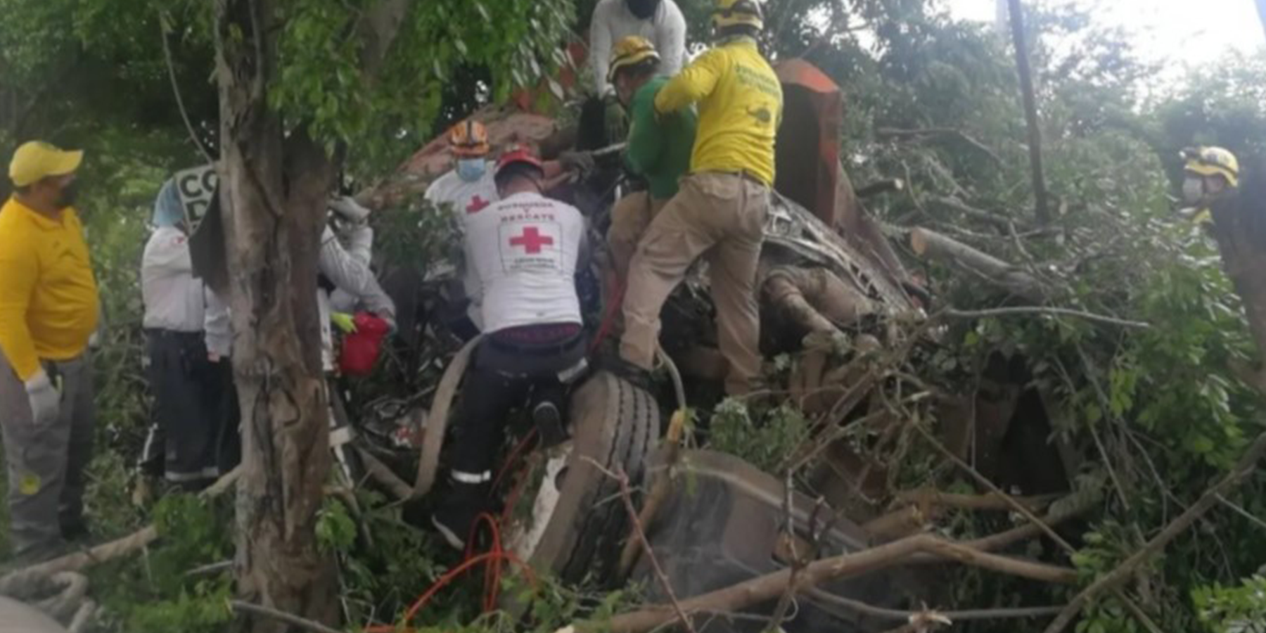 Dos personas murieron en un accidente vial