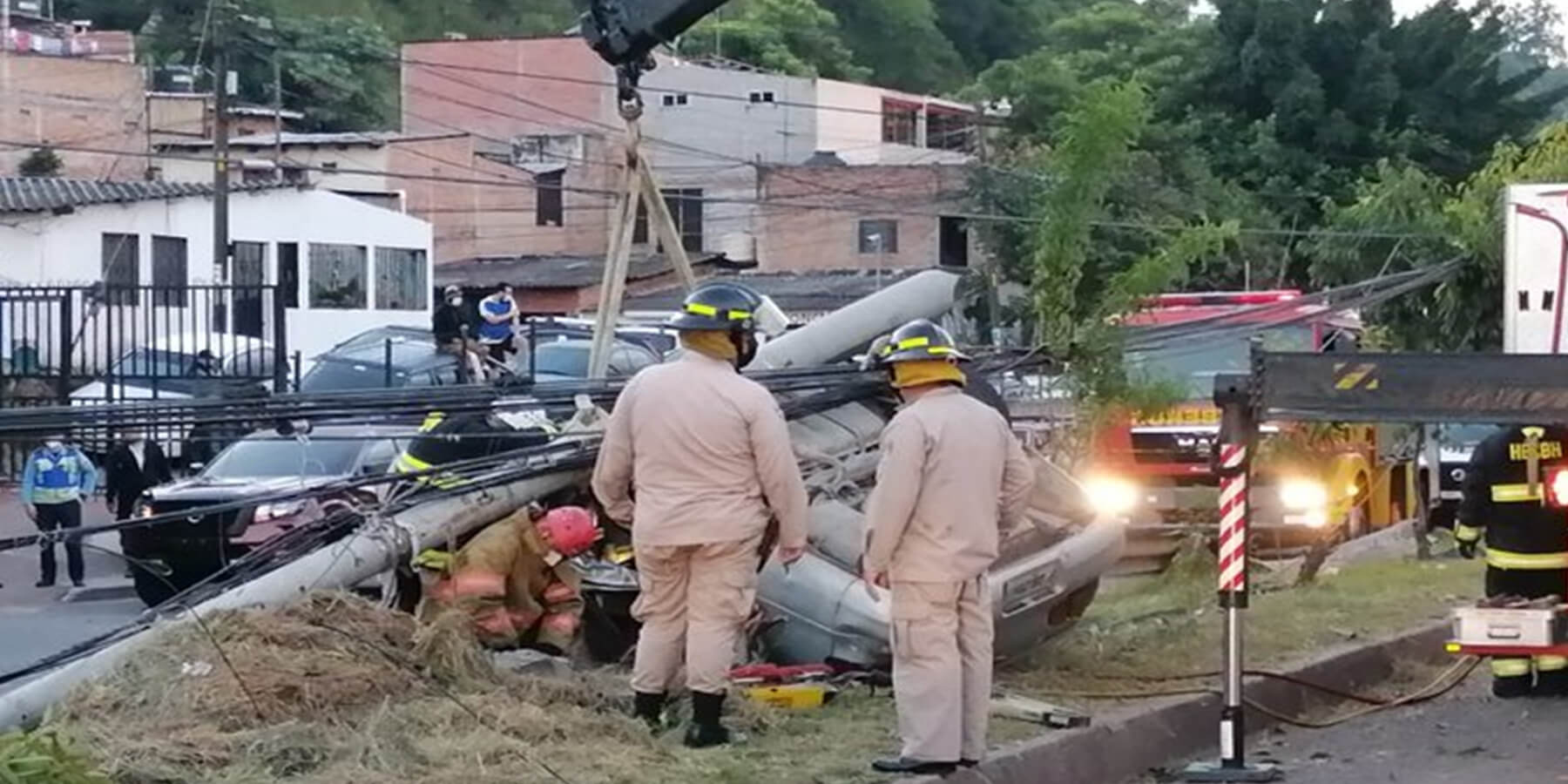 Accidente de tránsito en anillo periférico